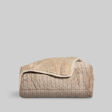 MANTA KARAMELO ESTELA