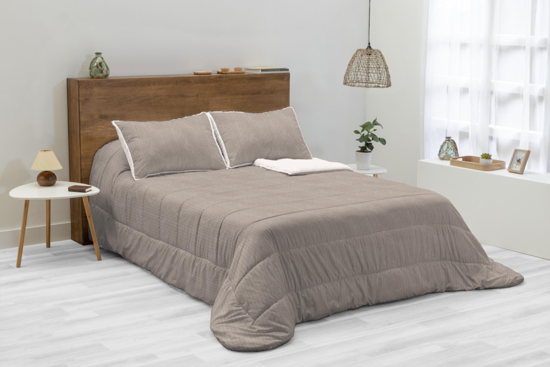 EDREDON KARAMELO JACQUARD SHERPA ESTELA