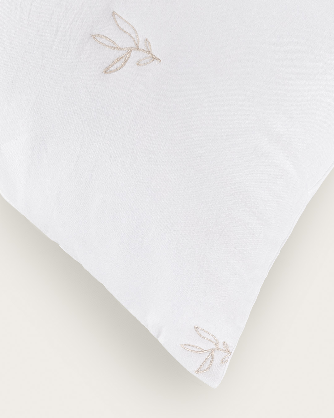 COLCHA BORDADA DON ALGODÓN PALMA